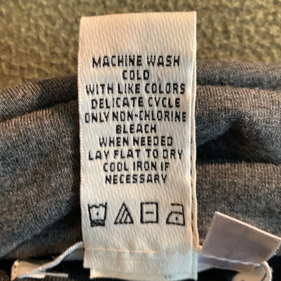 Max Studio long, dark heather gray, ruffle tiered skirt with fold waist. Size S - Picture 3 of 7